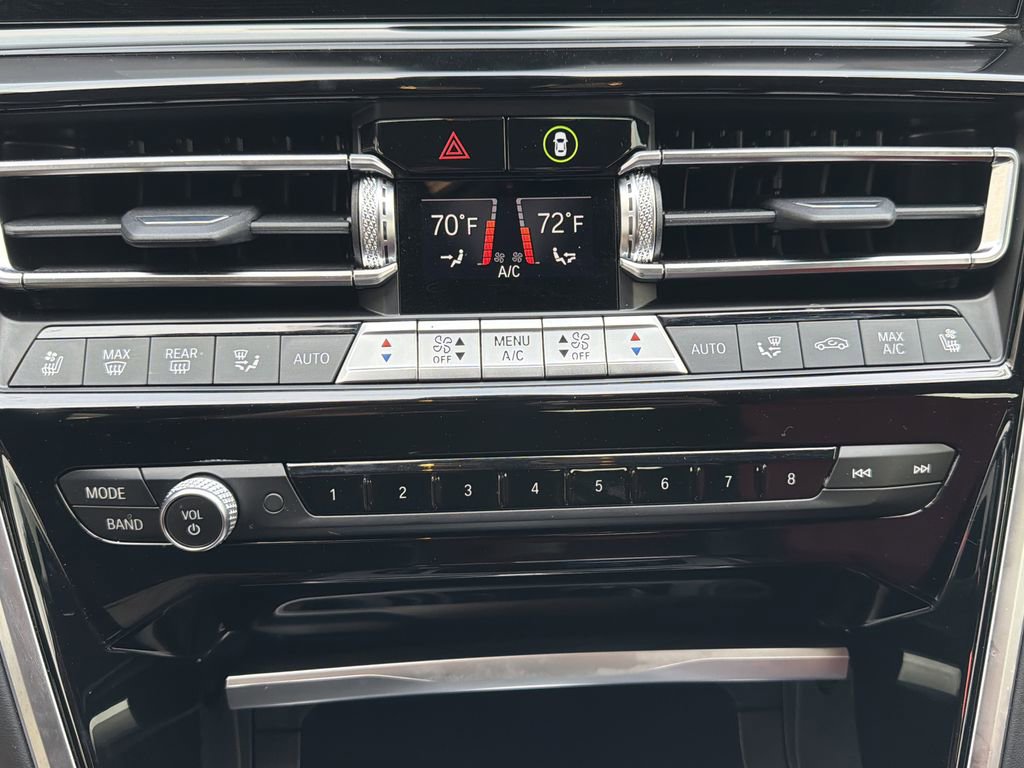 Used 2022 BMW 840i Gran Coupe w/ Comfort Seating Package image 33