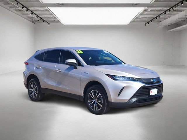 Used 2021 Toyota Venza LE w/ Carpet Mat Package (TMS) AWD/4WD image 8