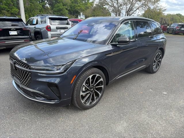 Used 2024 Lincoln Nautilus Black Label image 3