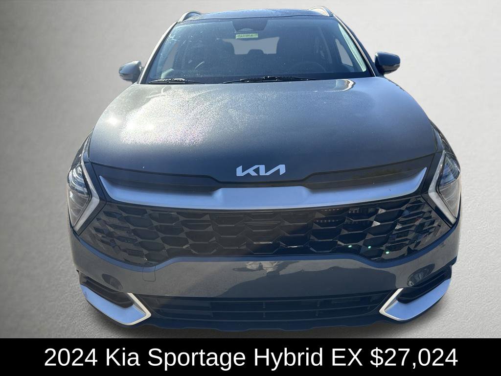 Used 2024 Kia Sportage EX AWD/4WD image 8