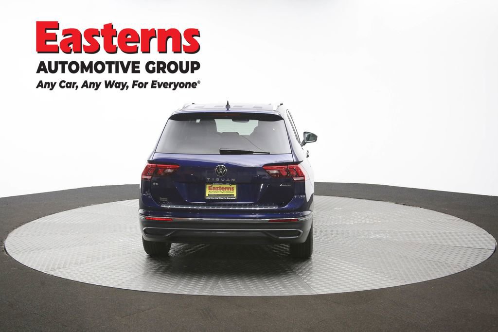 Used 2023 Volkswagen Tiguan SE AWD/4WD image 37