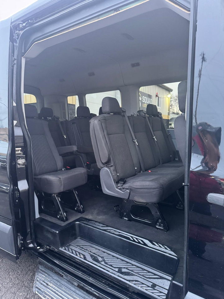 Used 2017 Ford Transit 350 XLT image 15