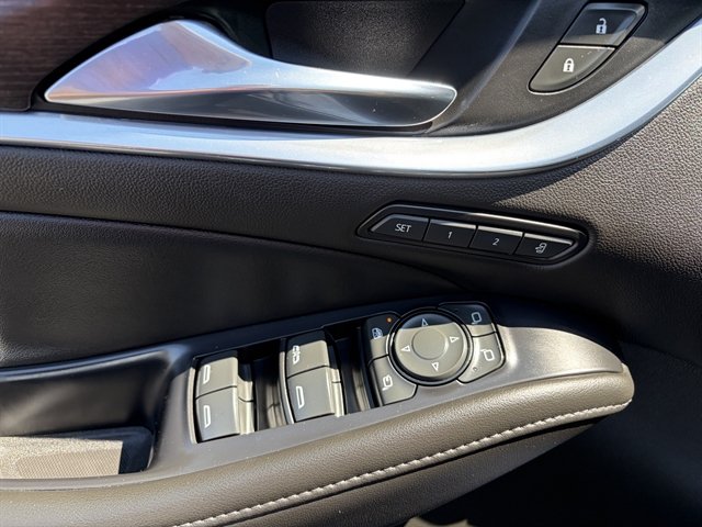 Used 2022 Buick Enclave Avenir w/ Trailering Package, 5000 lbs. AWD/4WD image 20