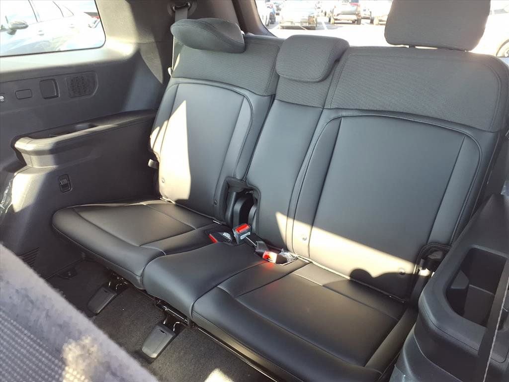 New 2027 Kia Telluride S image 21