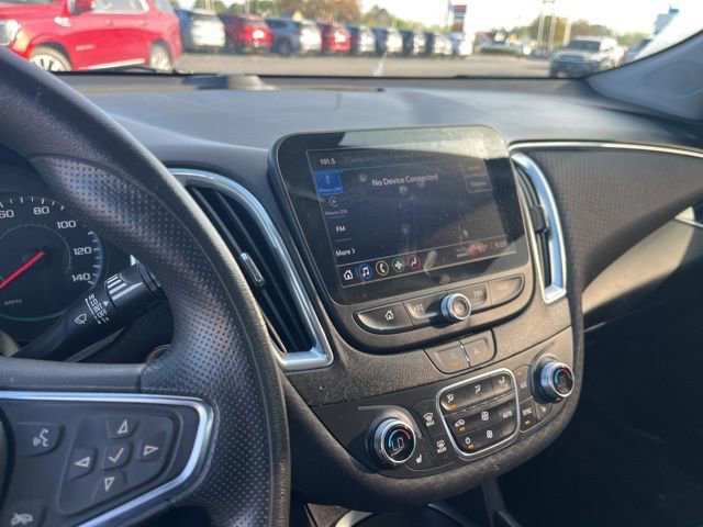Used 2023 Chevrolet Malibu LT w/ Driver Confidence Package FWD image 21
