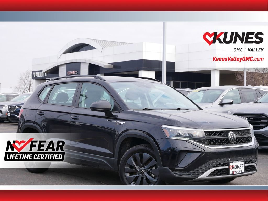 Used 2024 Volkswagen Taos S image 1