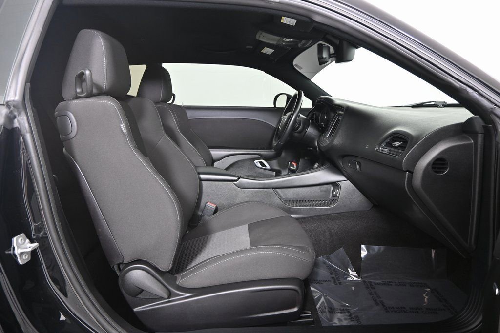 Used 2023 Dodge Challenger GT image 13