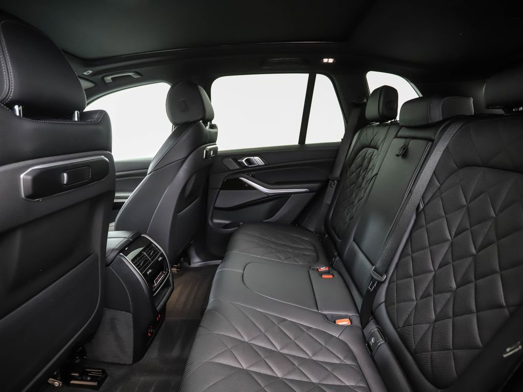 Certified 2024 BMW X5 xDrive40i w/ Premium Package image 22