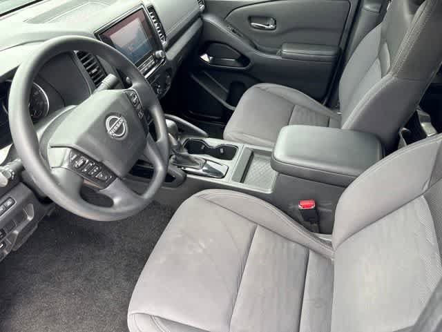 Used 2023 Nissan Frontier SV w/ Midnight Edition Package AWD/4WD image 9
