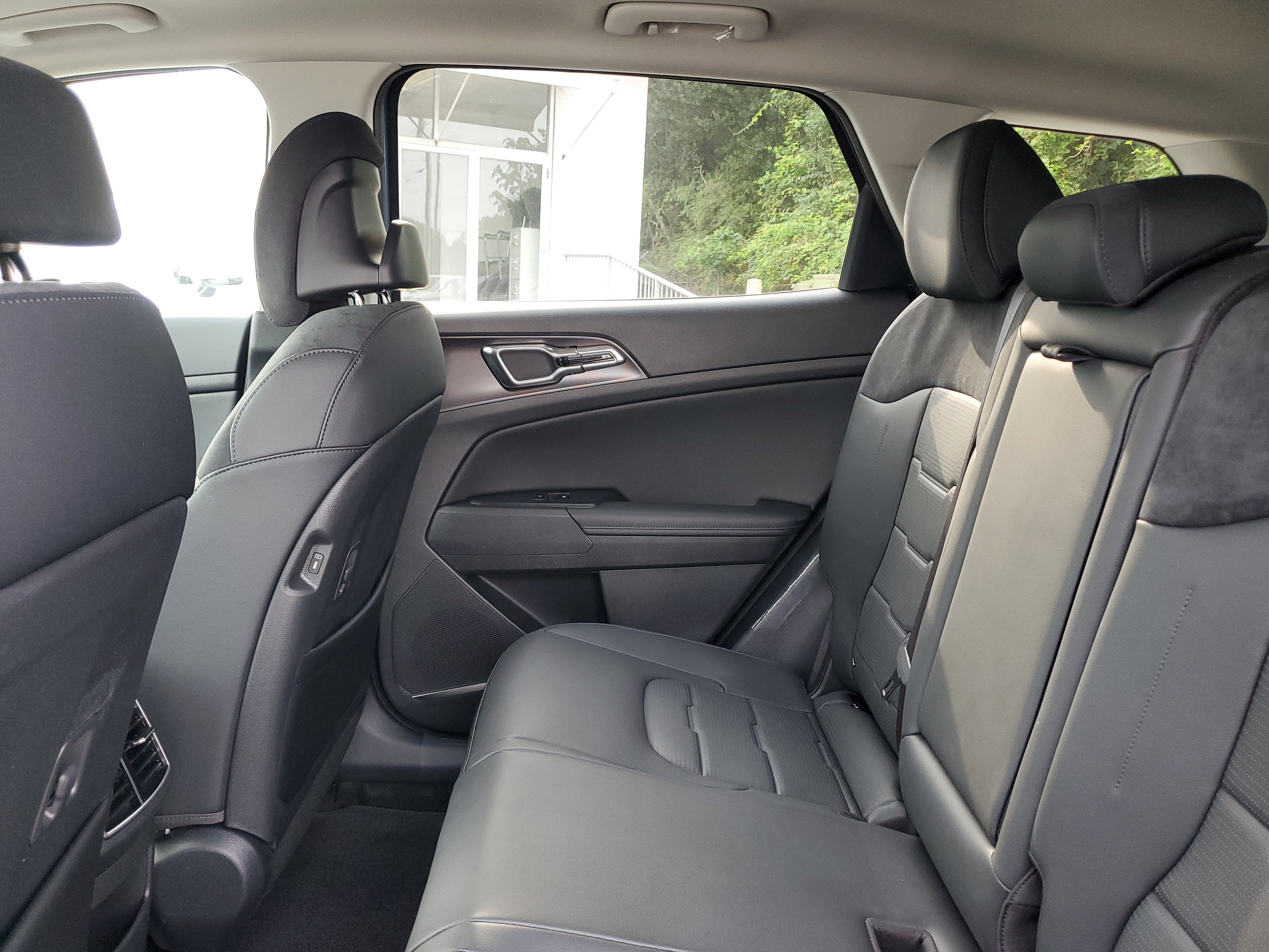 New 2026 Kia Sportage SX Prestige image 12