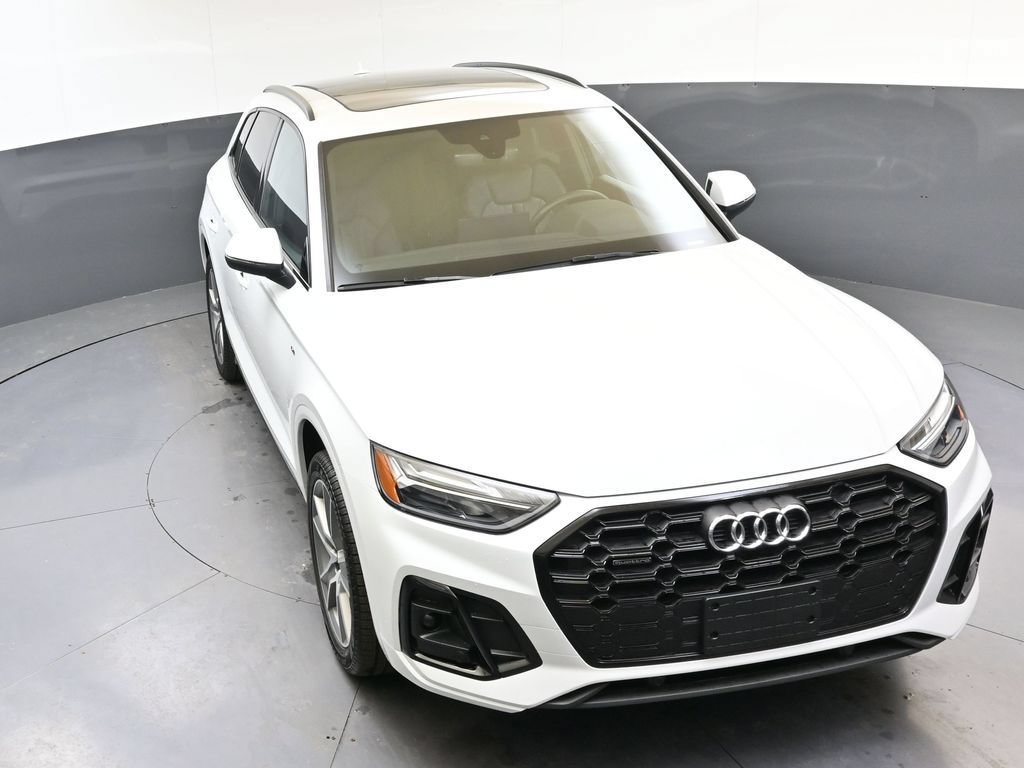 Certified 2025 Audi Q5 2.0T Premium w/ Convenience Plus Package AWD/4WD image 54