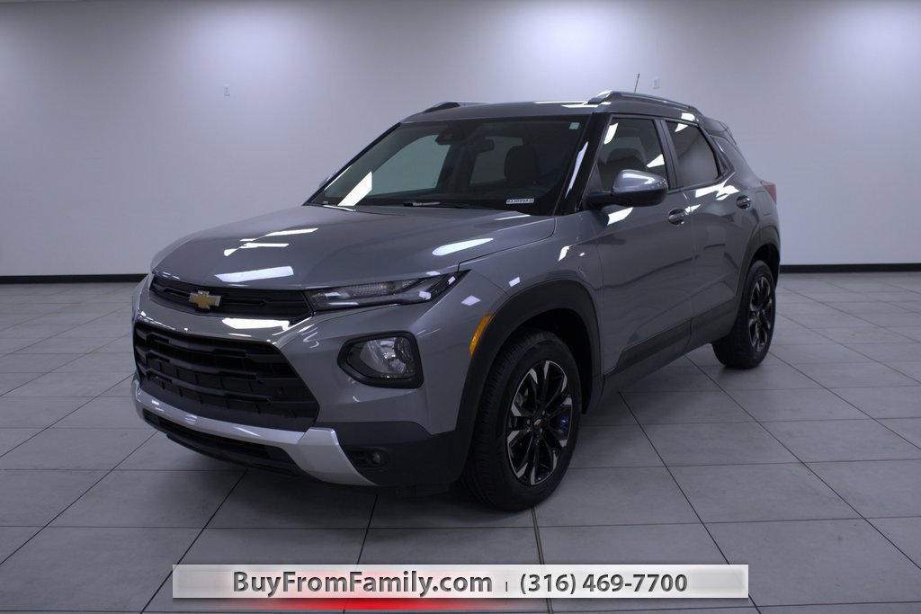 Used 2023 Chevrolet TrailBlazer LT image 1