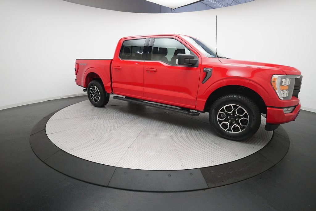 Used 2022 Ford F150 XLT w/ Equipment Group 302A High image 13