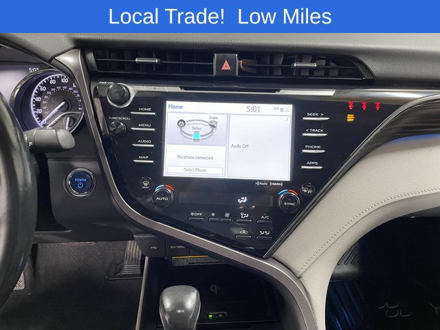 Used 2020 Toyota Camry XLE FWD image 16
