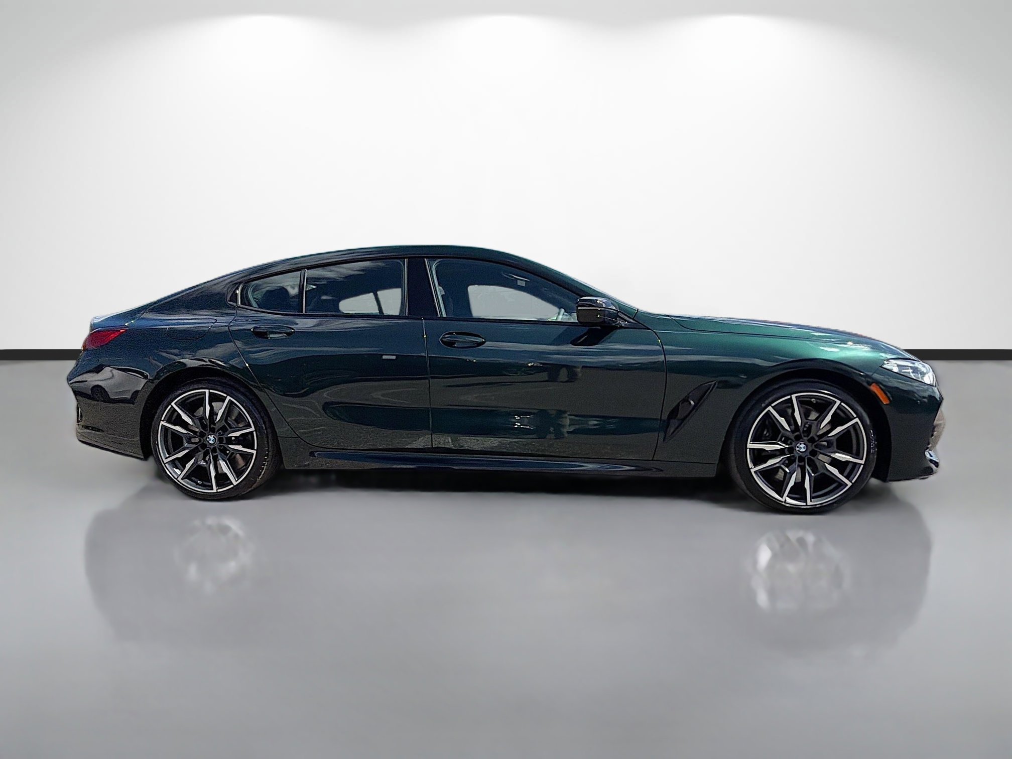 New 2026 BMW M850i xDrive AWD/4WD image 2