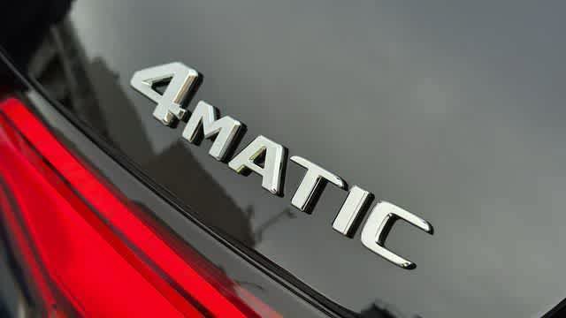 Used 2026 Mercedes-Benz GLC 300 4MATIC image 9