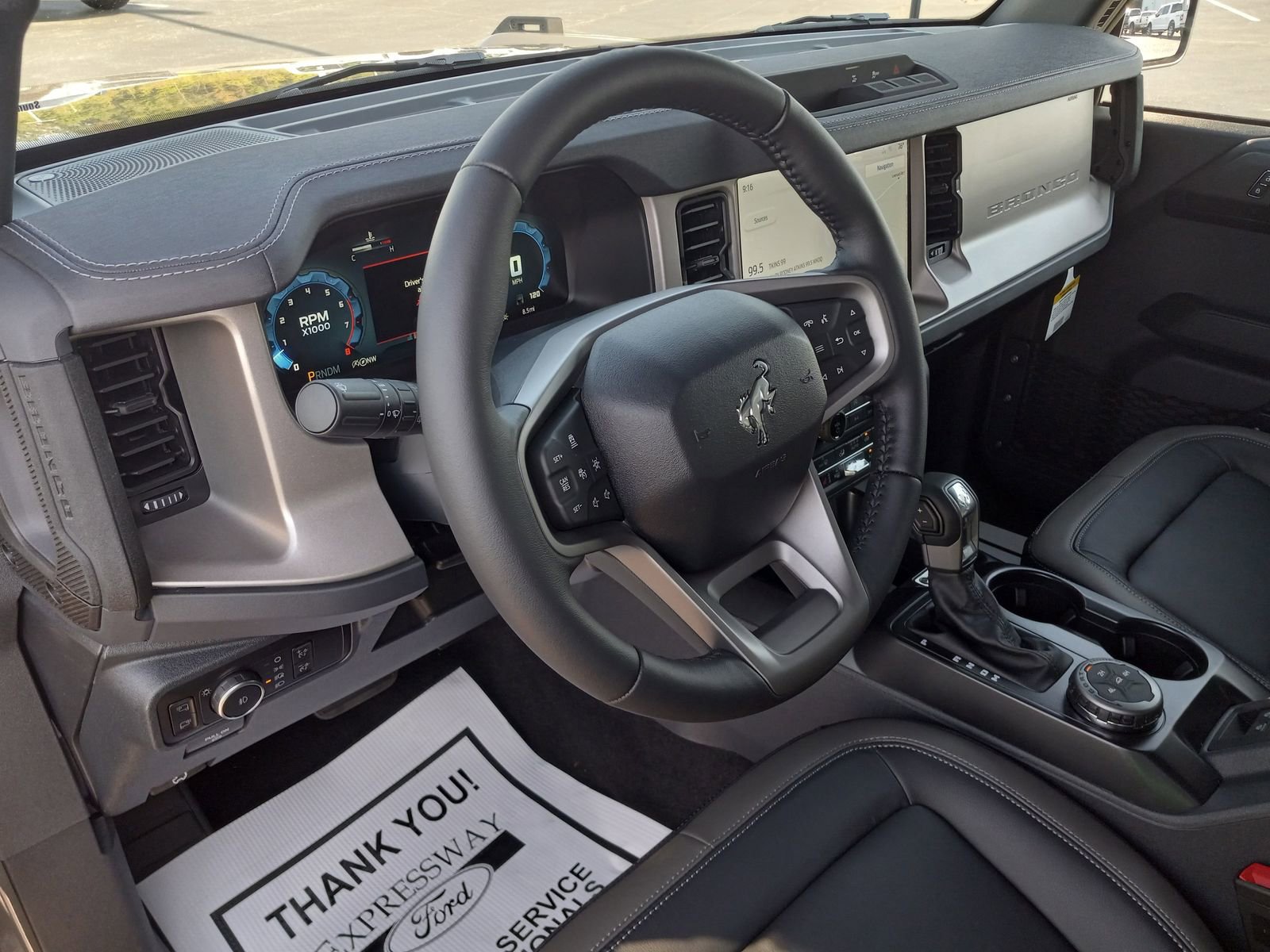 New 2025 Ford Bronco Outer Banks AWD/4WD image 13