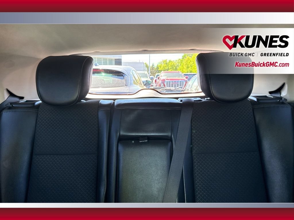 Used 2020 Buick Encore Preferred FWD image 30