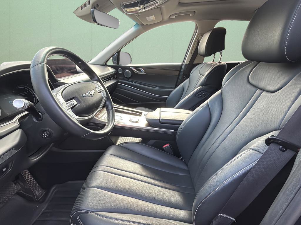 Used 2022 Genesis GV80 2.5T w/ Advanced Package 03 image 19