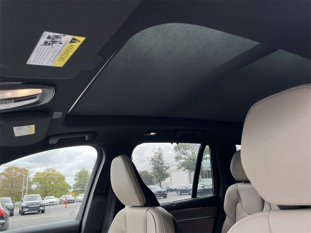 New 2026 Volvo XC90 B6 Ultra image 23