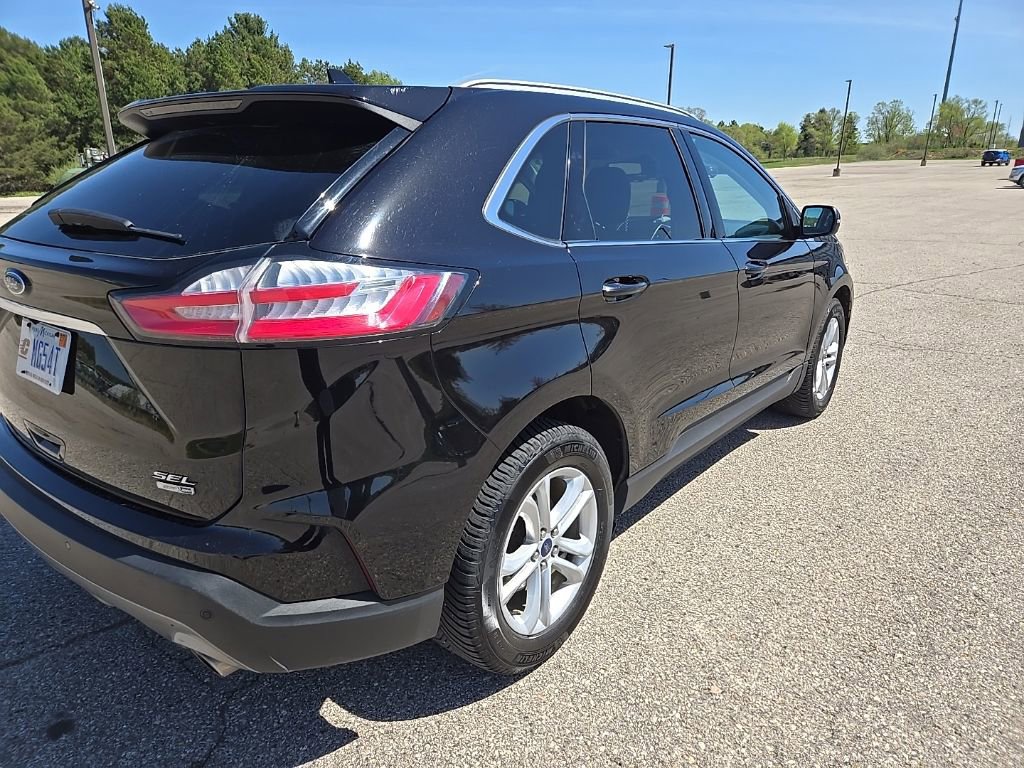 Used 2020 Ford Edge SEL w/ Convenience Package AWD/4WD image 8