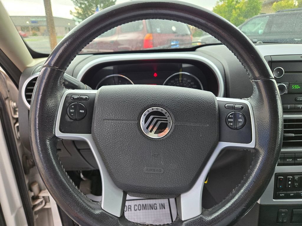 Used 2008 Mercury Mountaineer AWD image 16