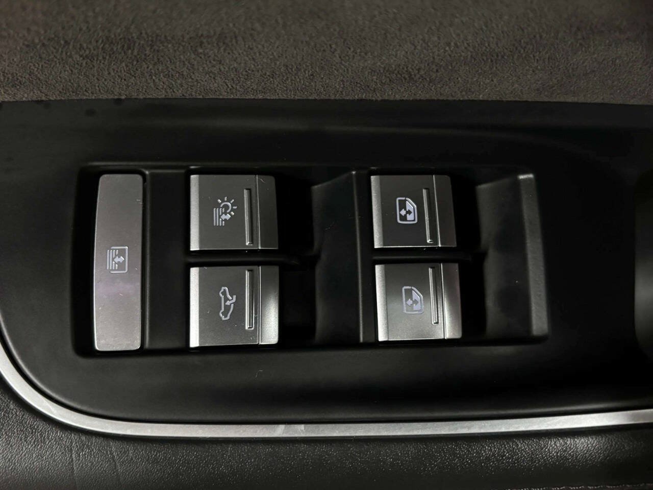 Used 2019 Audi A8 L 3.0T w/ Luxury Package AWD/4WD image 19