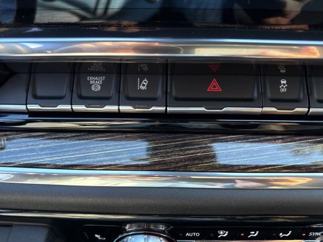 Used 2024 GMC Sierra 3500 SLE w/ SLE Convenience Package image 20