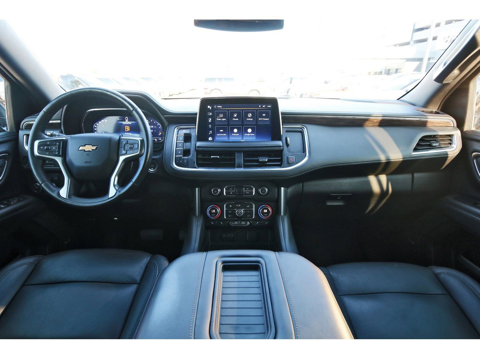 Used 2022 Chevrolet Tahoe LT w/ Luxury Package image 11