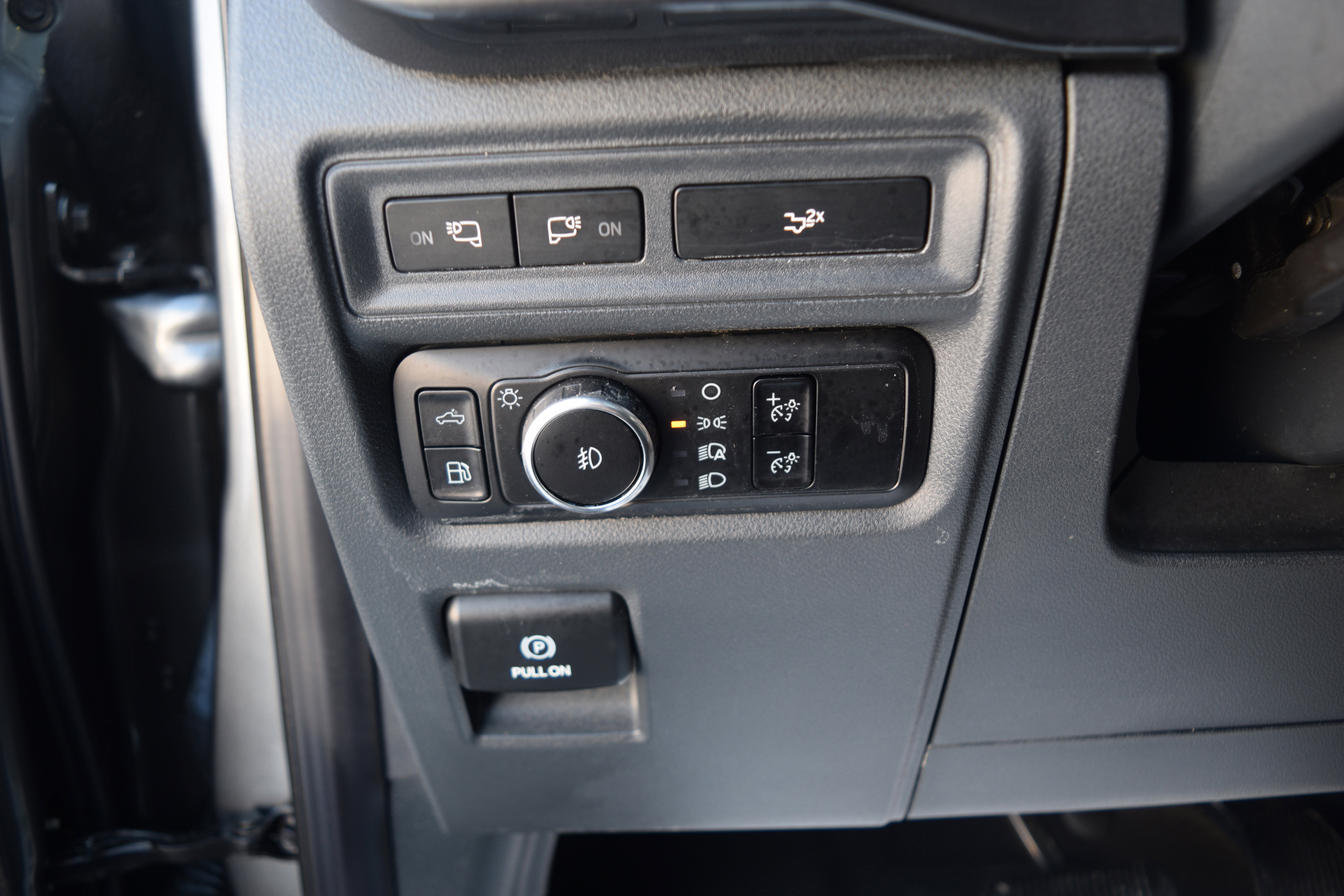 Used 2023 Ford F150 XLT w/ Equipment Group 302A High image 7