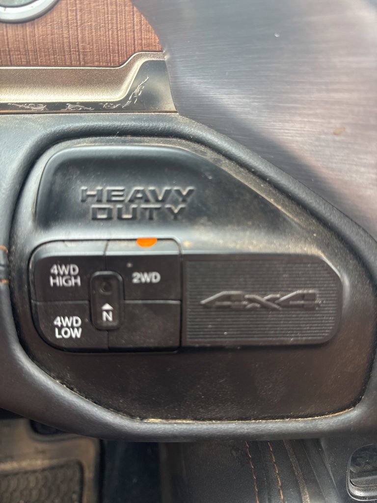 Used 2022 RAM 3500 Limited AWD/4WD image 24
