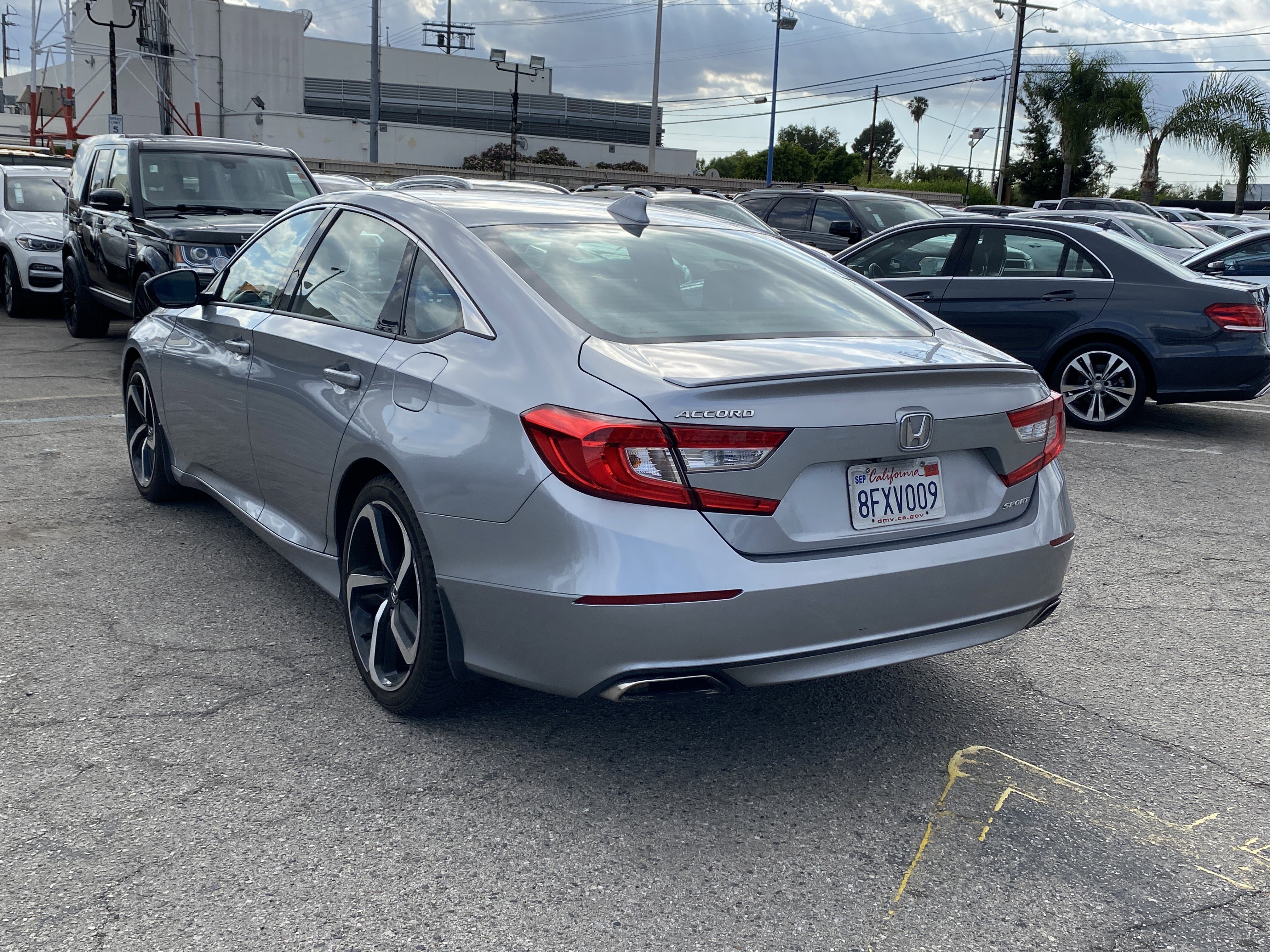 Used 2018 Honda Accord Sport image 10