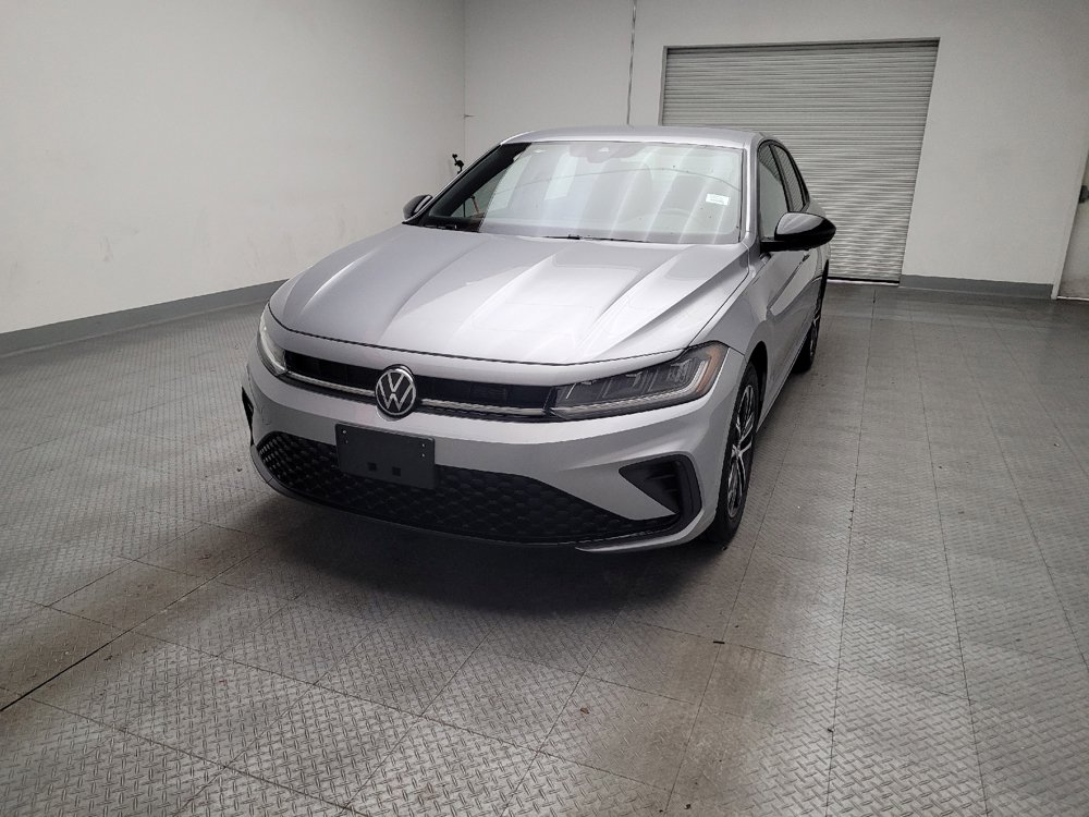 Used 2025 Volkswagen Jetta Sport FWD image 15