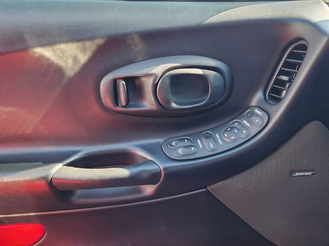 Used 2000 Chevrolet Corvette Coupe w/ Memory Pkg image 16