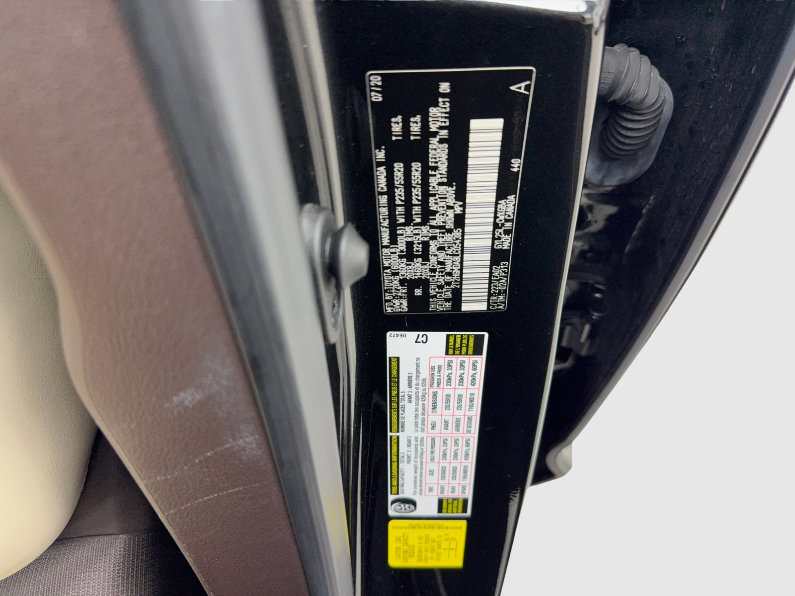 Used 2020 Lexus RX 450h AWD w/ Premium Package image 57