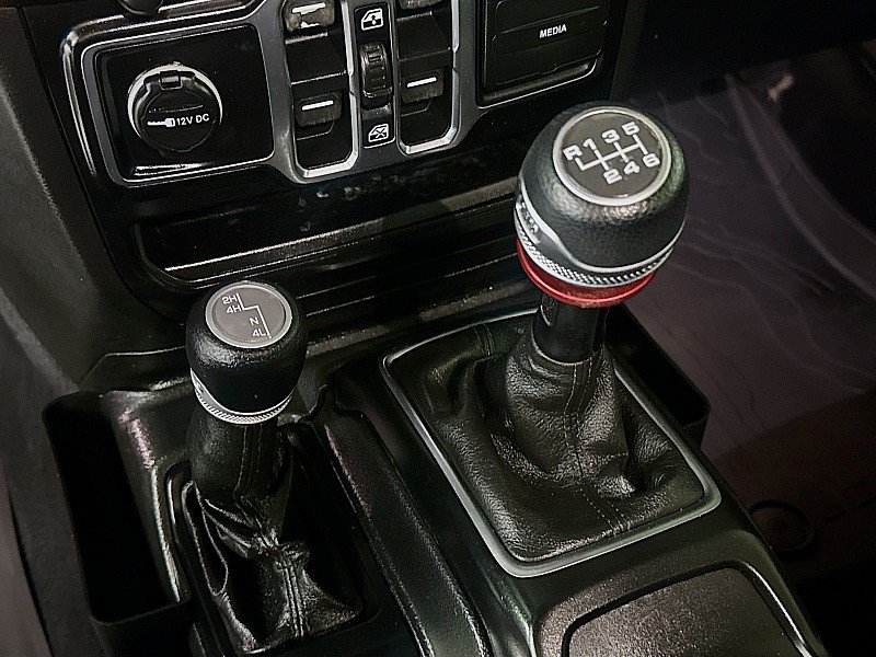 Used 2021 Jeep Wrangler Unlimited Sport AWD/4WD image 16