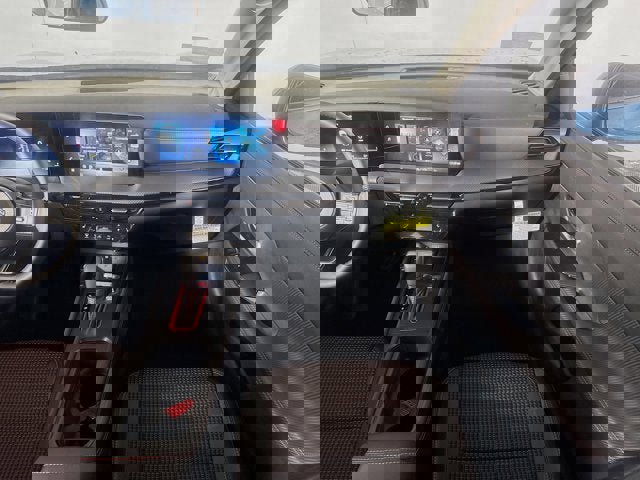 New 2026 Nissan Kicks SR w/ Cold Weather Package image 19