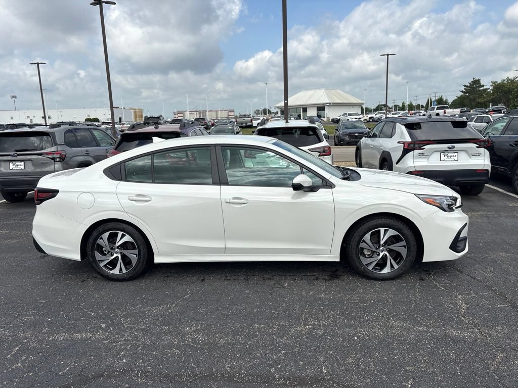 Certified 2025 Subaru Legacy Premium AWD/4WD image 2