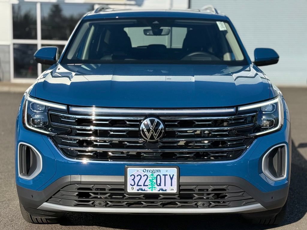 Used 2025 Volkswagen Atlas SEL AWD/4WD image 8