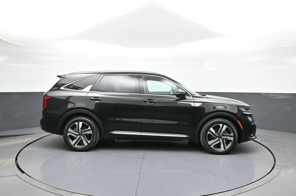 Certified 2023 Kia Sorento EX image 5