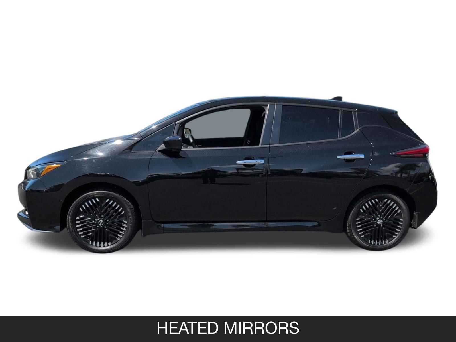 Used 2023 Nissan Leaf SV Plus image 5