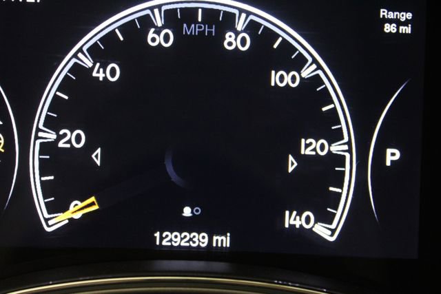 Used 2014 Jeep Grand Cherokee Limited AWD/4WD image 14