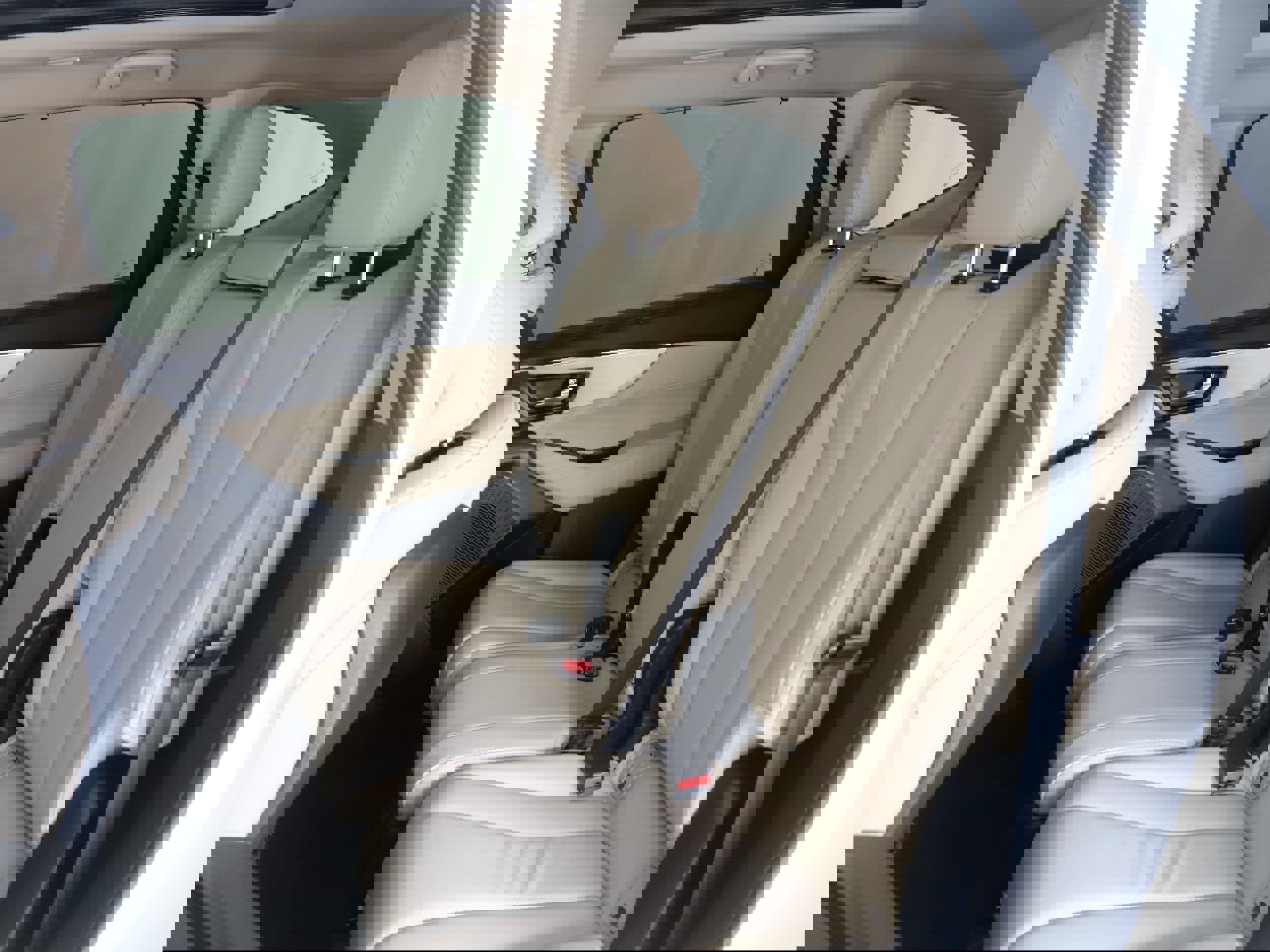 Used 2023 Acura MDX SH-AWD w/ Technology Package image 9