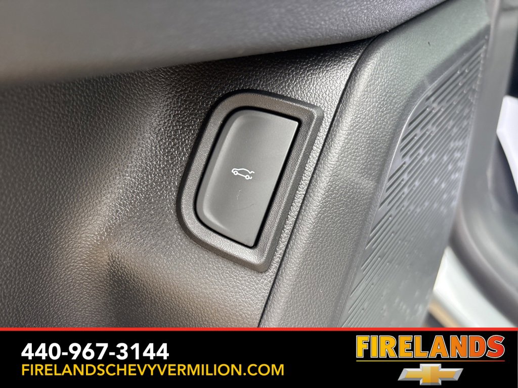 New 2026 Chevrolet Equinox LT w/ Convenience Package II image 11