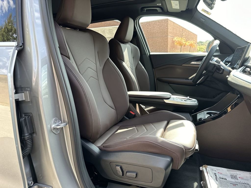 Used 2025 BMW X1 xDrive28i w/ Convenience Package image 33