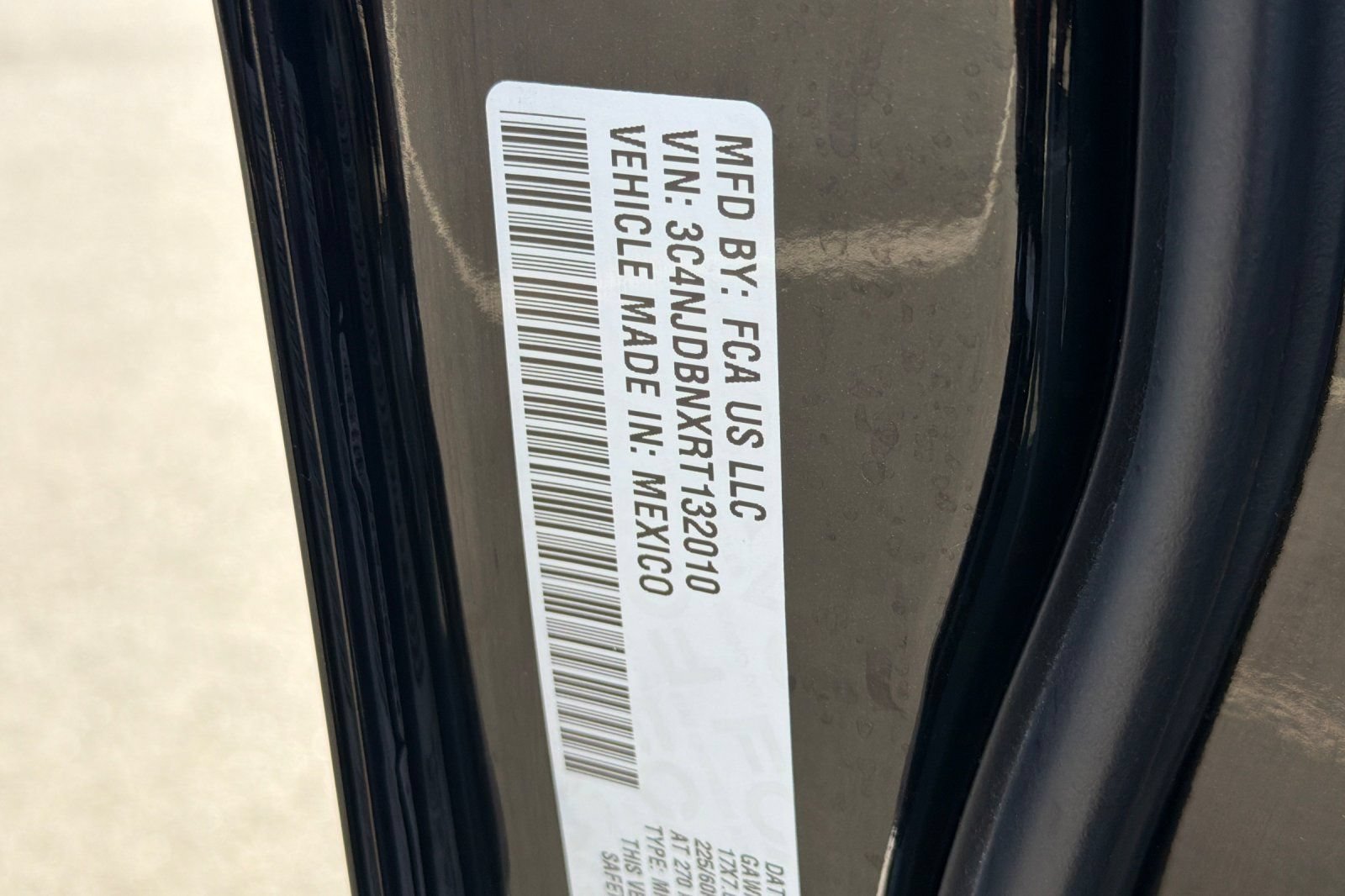 Used 2024 Jeep Compass Latitude AWD/4WD image 33