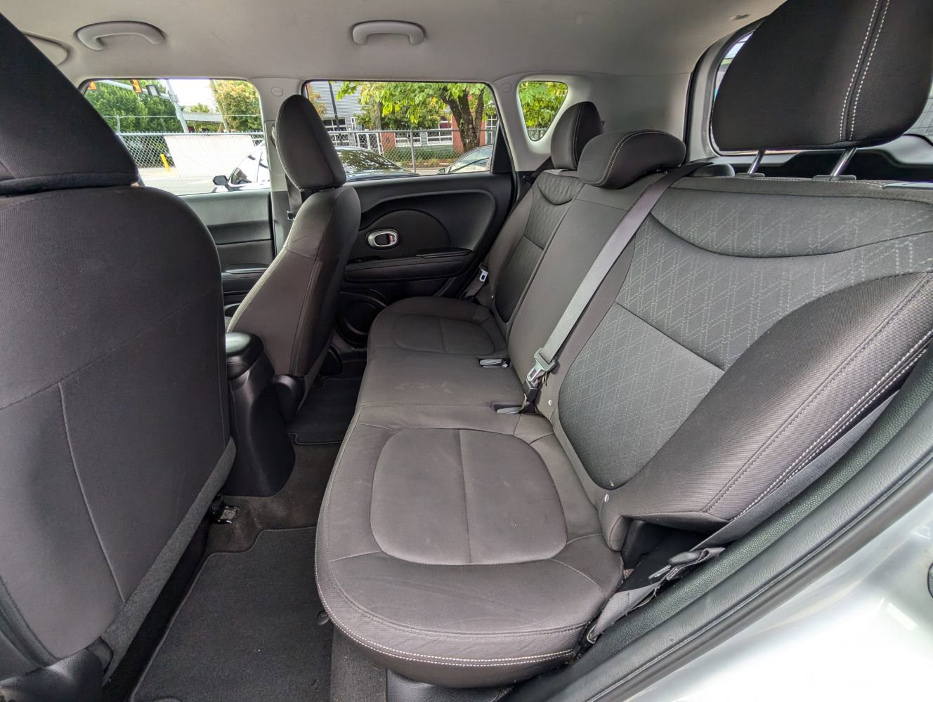 Used 2016 Kia Soul image 17