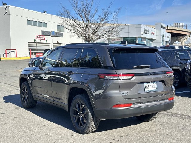 New 2026 Jeep Grand Cherokee Altitude AWD/4WD image 4