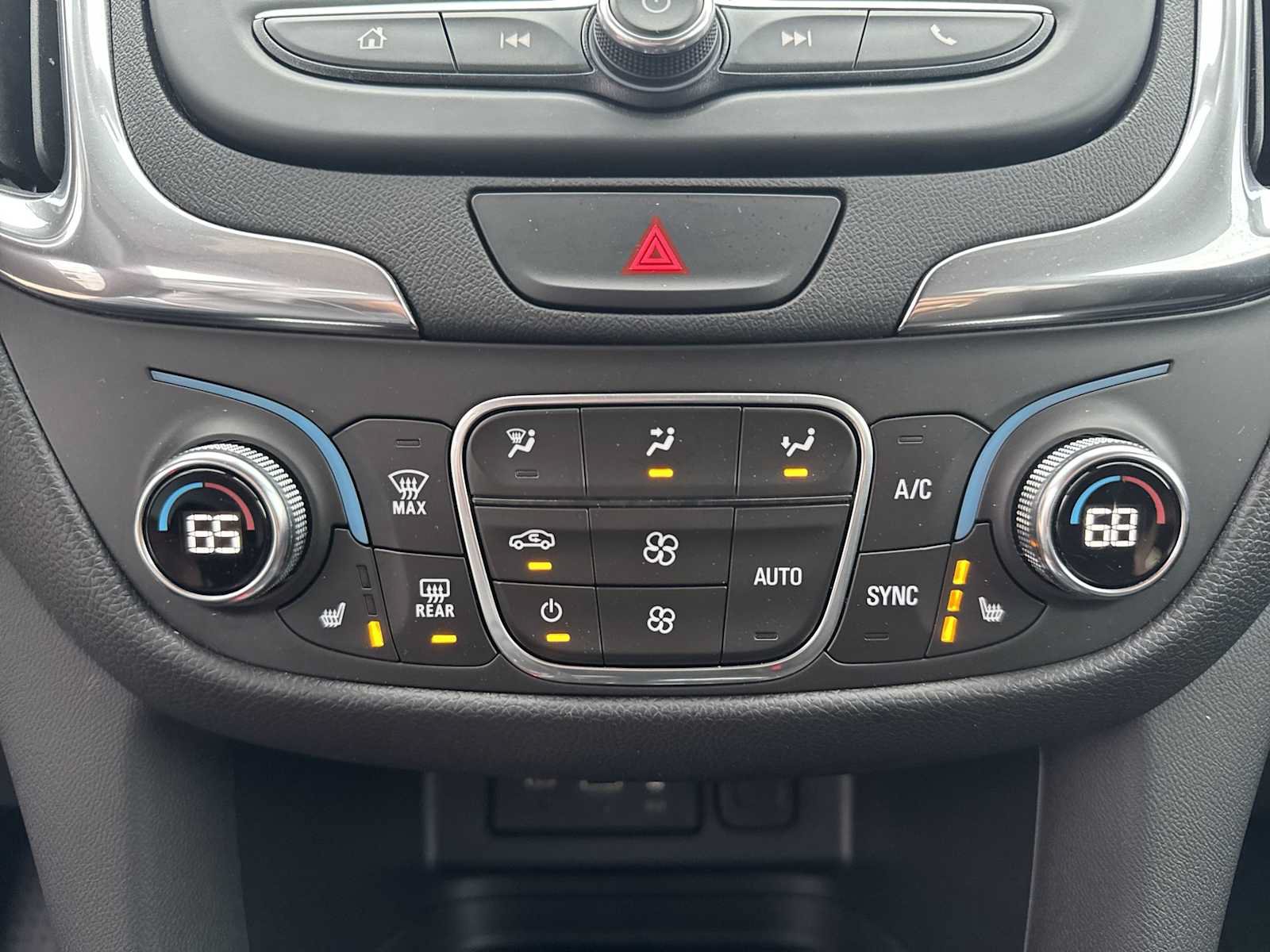 Certified 2020 Chevrolet Equinox LT AWD/4WD image 25