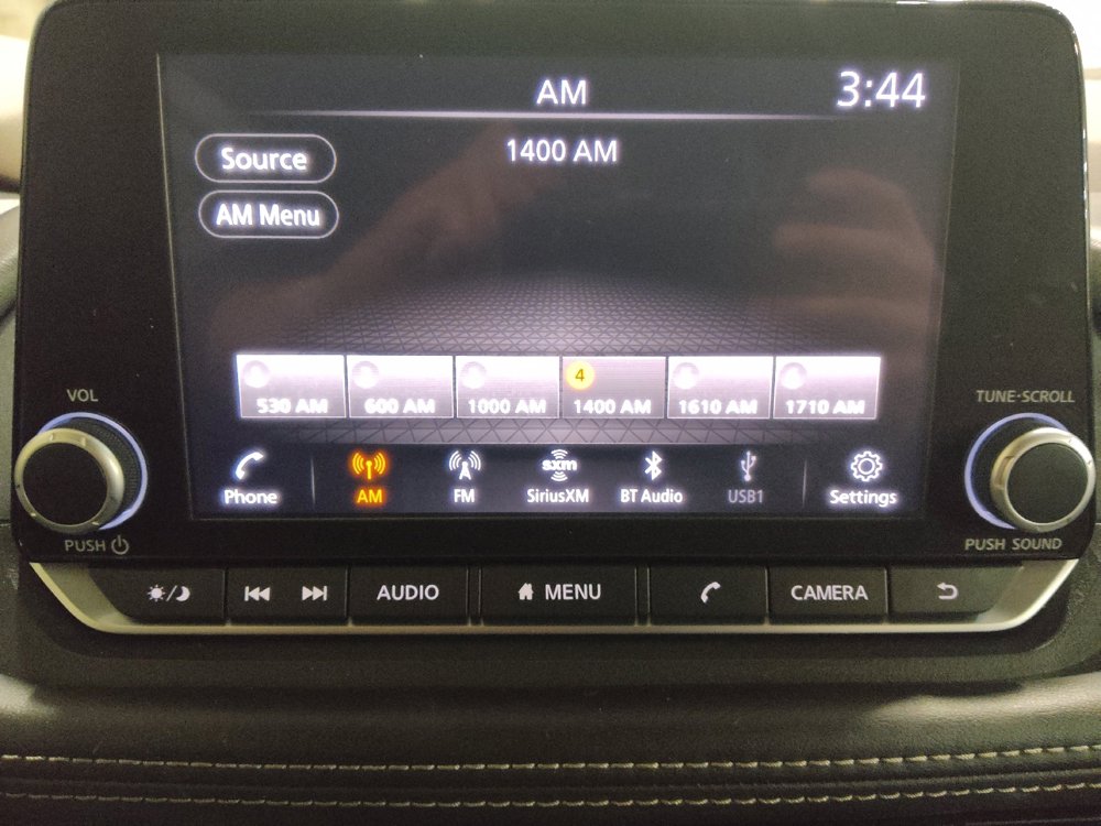 Used 2022 Nissan Rogue SV image 25